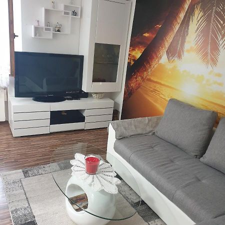 Apartment Sara Копер Екстериор снимка