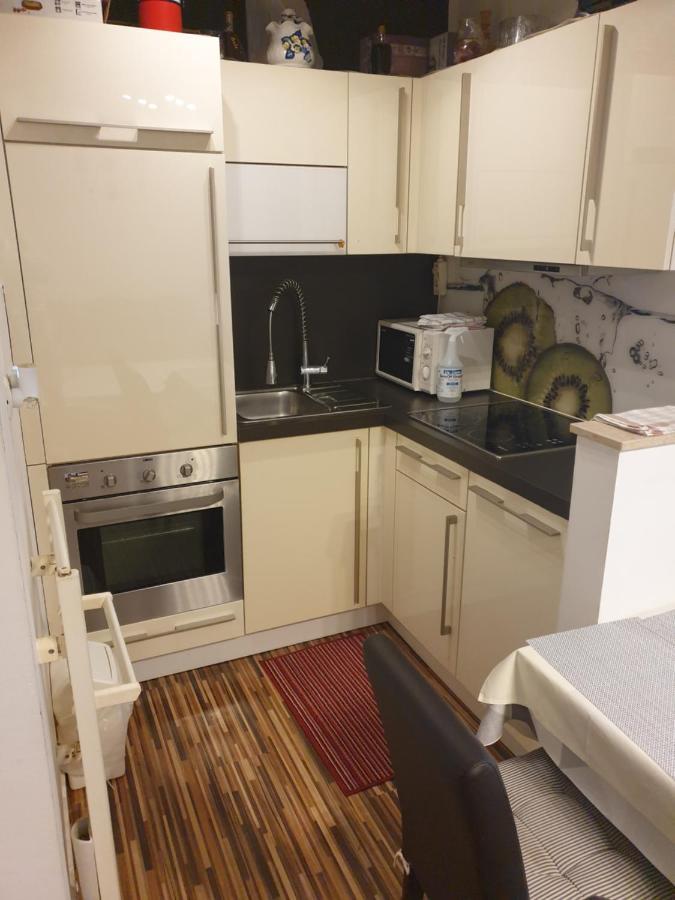 Apartment Sara Копер Екстериор снимка
